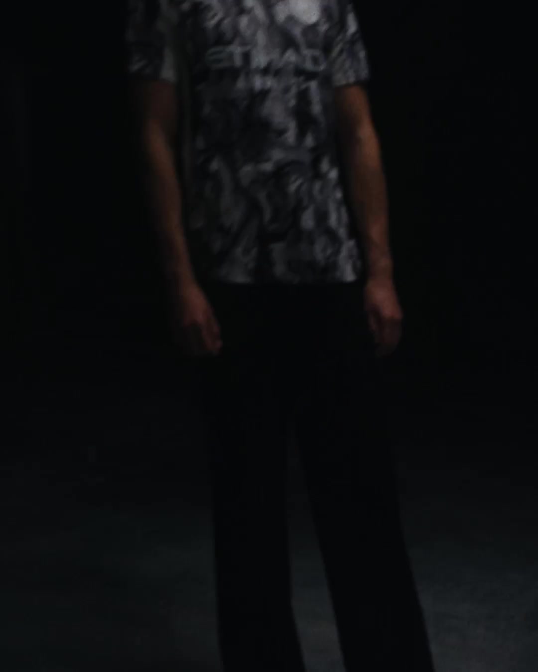 LOL世界赛直播-打几分？曼城官方发布马年系列服饰，庆祝中国农历新年