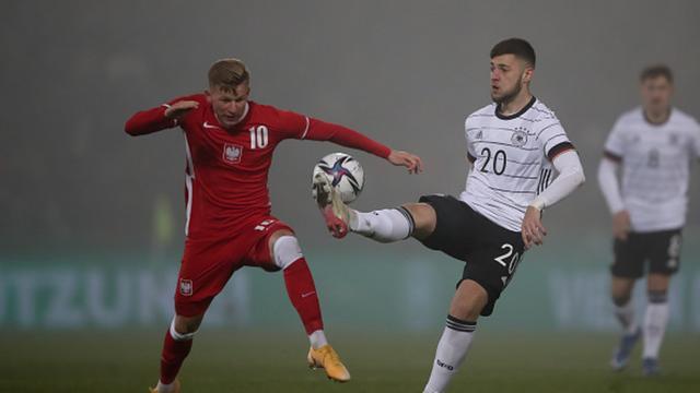 0比4！德国U21大雾中迷失 迪萨尔沃遇到待解课题